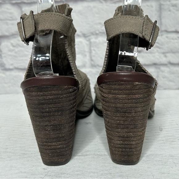 Naughty Monkey Sweet Jackie Aztec Tribal Suede Peep Toe Sandal - Picture 10 of 16